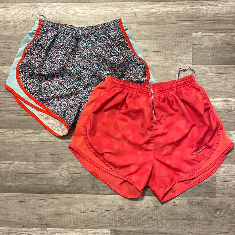 Small Nike dry fit shorts